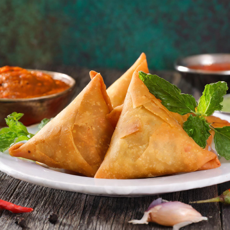 Cocktail Chilli Paneer Samosa